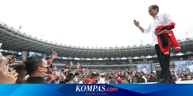 Jokowi Lempar Jaket G20, Relawan Heboh Berebutan