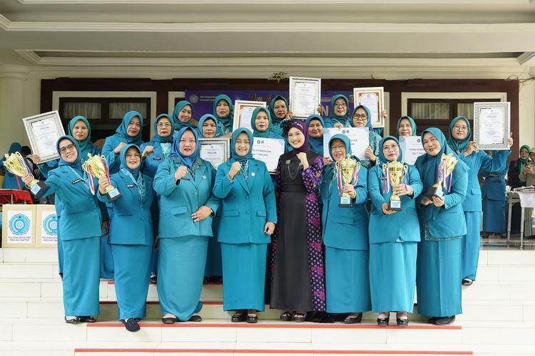 Borong 5 Pakarti Utama 1, TP PKK Kabupaten Tangerang Juara Umum HKG PKK Banten 2026
