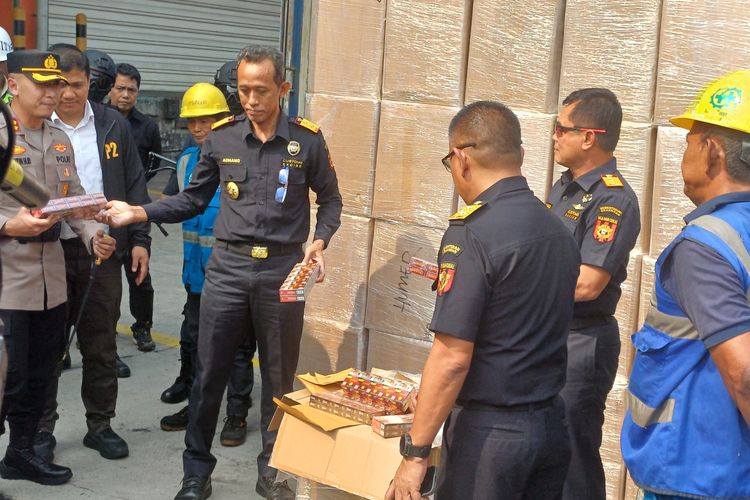 8,96 Juta Rokok Ilegal Digagalkan di Tanjung Priok Jakut, Modus Baru Pakai Kereta Kargo