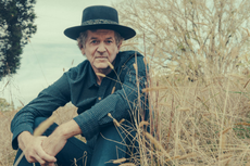 Lirik dan Chord Lagu Oh What a Beautiful World - Rodney Crowell