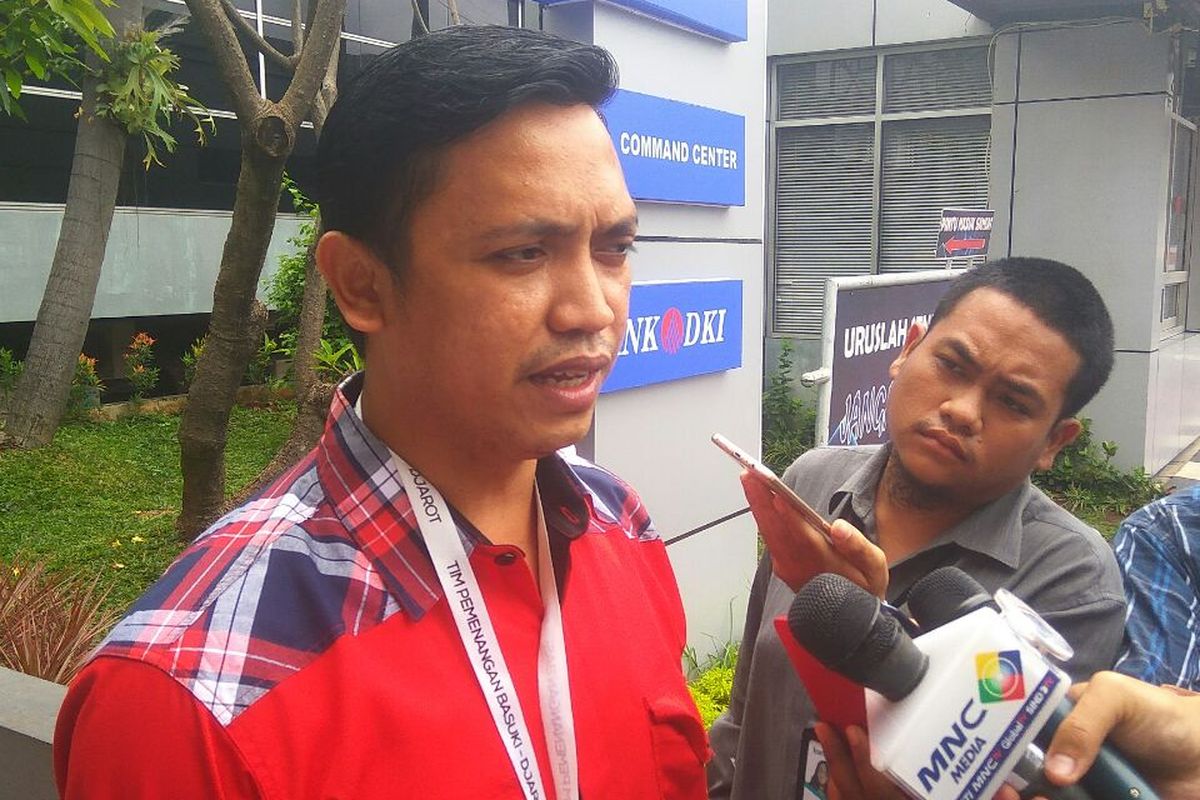 Ketua Bantuan Hukum PDI-P DKI Jakarta Ronny Talapessy.