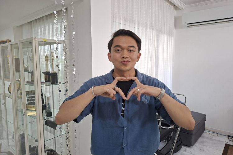 Kisah Absurd Casting Kak Kev di Film Horor Edwin, Monster Pabrik Rambut