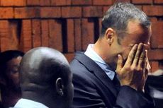 Sambil Menangis, Pistorius Meminta Maaf kepada Keluarga Pacarnya