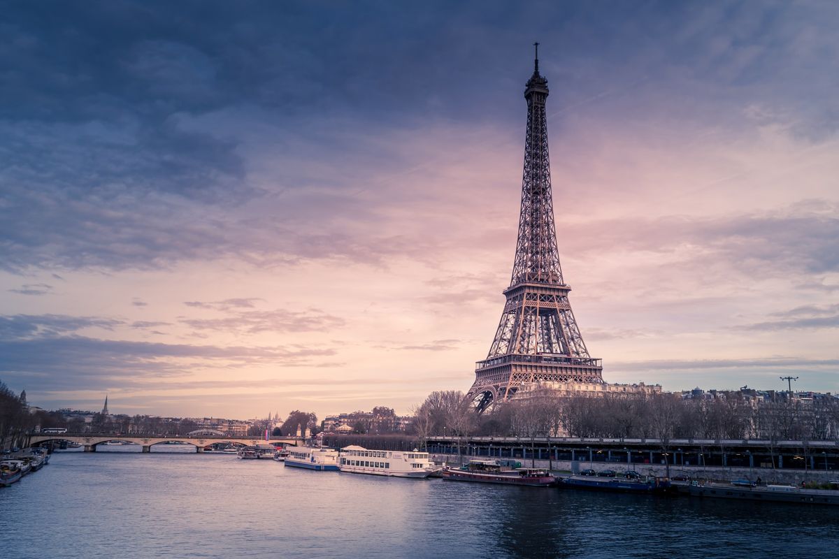 Ilustrasi Kota Paris, Perancis.