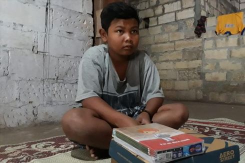 Cerita Pasha, Anak Keluarga Miskin Ditolak di SMP Negeri, Terlanjur Beli Alat Sekolah hingga Mengurung Diri di Kamar 