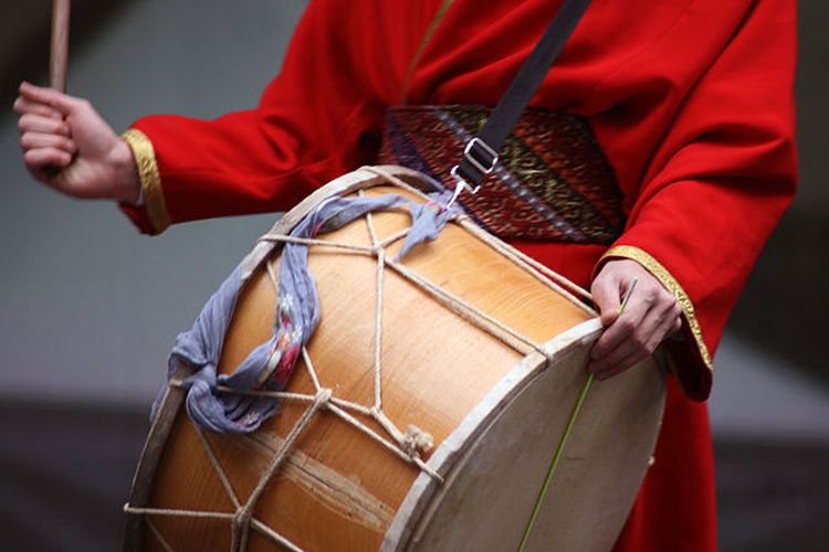 Ilustrasi davul, drum khas Turkiye