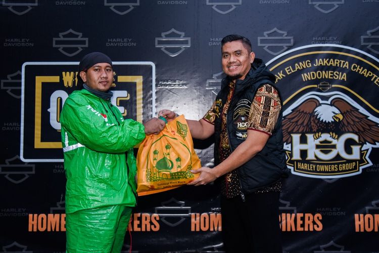 Kegiatan sosial HOG Anak Elang Jakarta Chapter