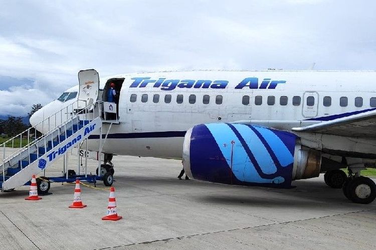 Pesawat Boeing 737-500 milik Trigana Air yang sempat ditembak di Dekai. 