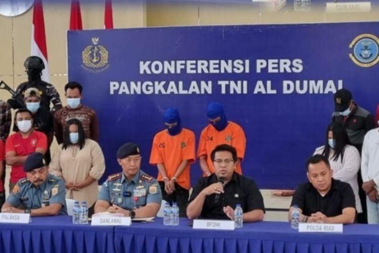 Mesin Speedboat Ditembak TNI AL, 19 TKI Ilegal Gagal ke Malaysia