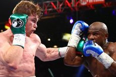 Floyd Mayweather Menang Rp 618 Juta Saat Canelo Alvarez Ditaklukkan Dmitry Bivol