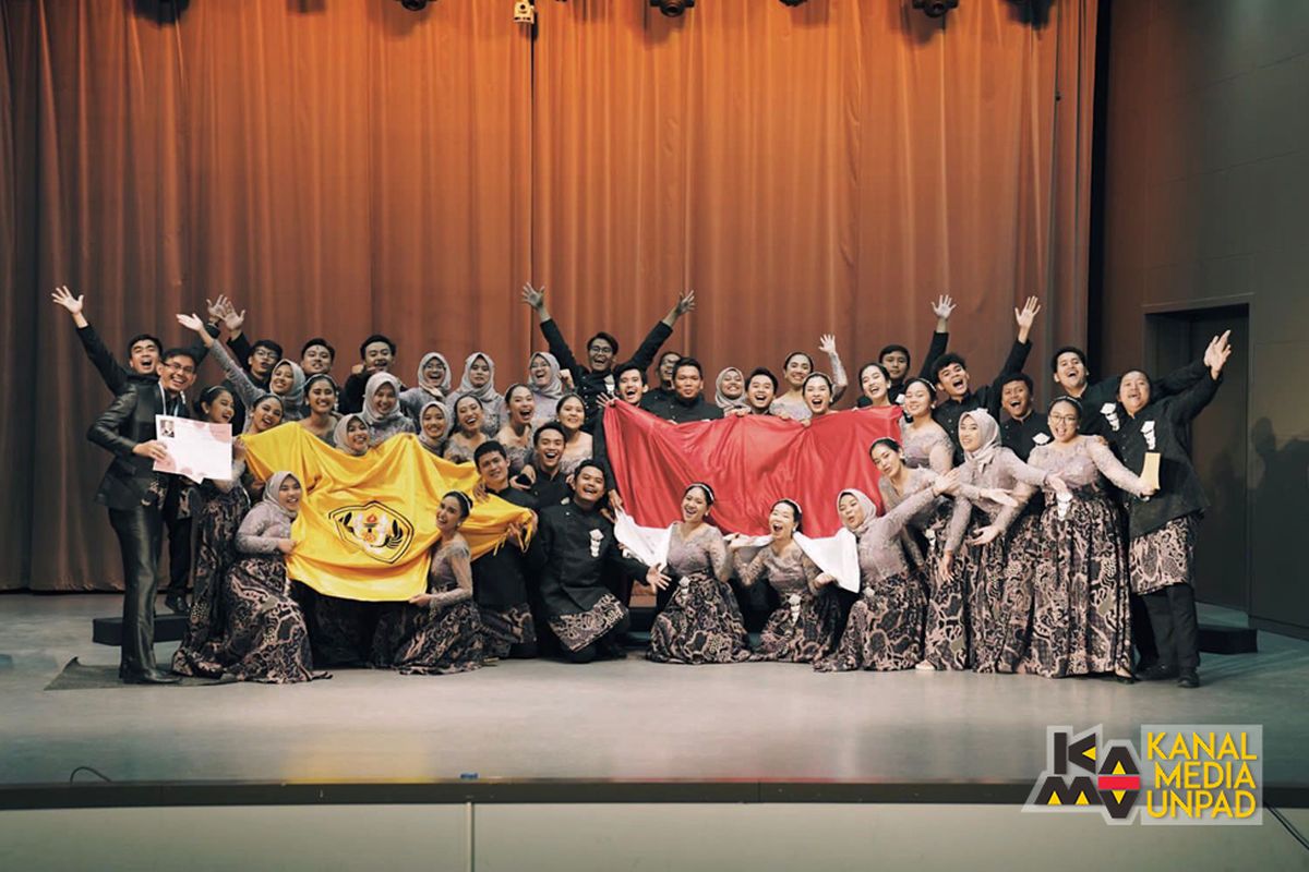 Delegasi PSM Unpad di ajang The 11th International ?Antonio Vivaldi? Choir Competition & Festival di Municipal Hall ?Vazrazdane? Grabovo, Bulgaria, Sabtu (25/6/2022).
