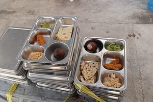 Keracunan MBG di Lombok Tengah, SPPG Klaim Sudah Sesuai SOP, Sebut Siswa yang Telat Mengonsumsi