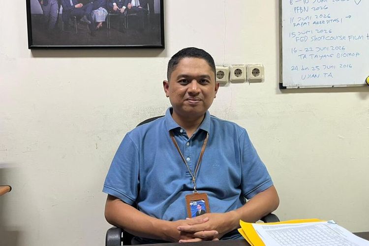 “Saya Tak Bisa Memberi Gaji Pertama Ke Orang Tua”, Kisah Dosen ASN yang Viral di MK