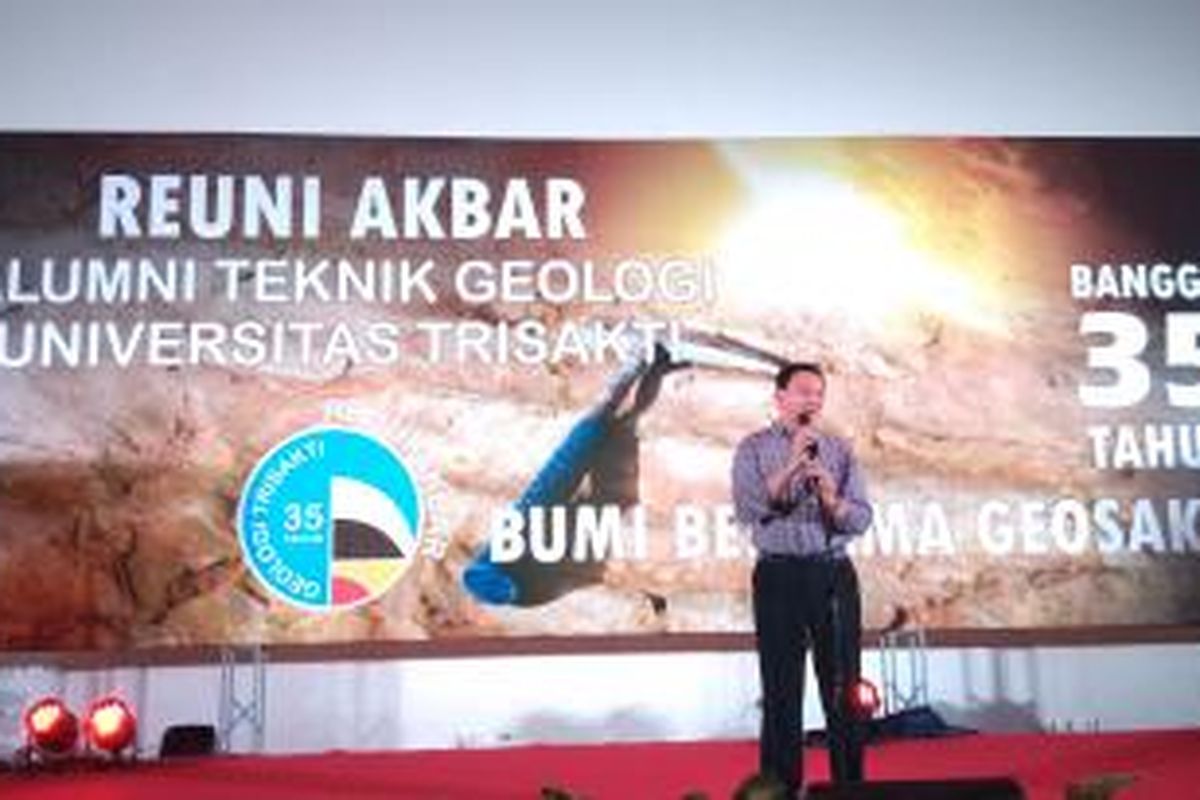 Gubernur DKI Basuki Tjahaja Purnama hadiri reuni akbar jurusan Teknik Gelogi Universitas Trisakti di Ancol, Jakarta Utara, Minggu (11/10/2015).