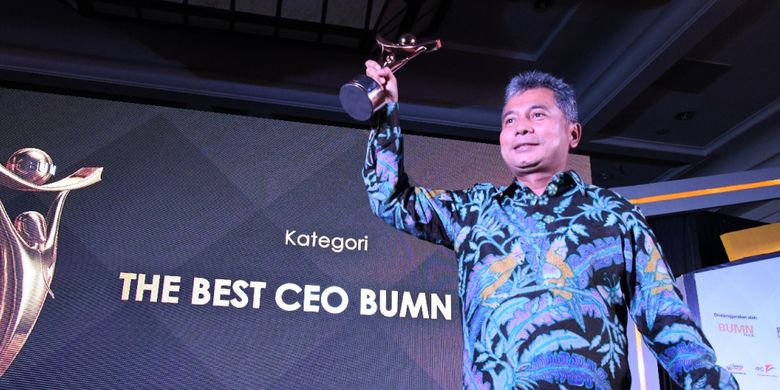 Direktur Utama PT Pegadaian (Persero) Sunarso di 7th Anugerah BUMN Award 2018 dari BUMNTrack di Hotel JW Marriot, Kamis (9/8/2018). 