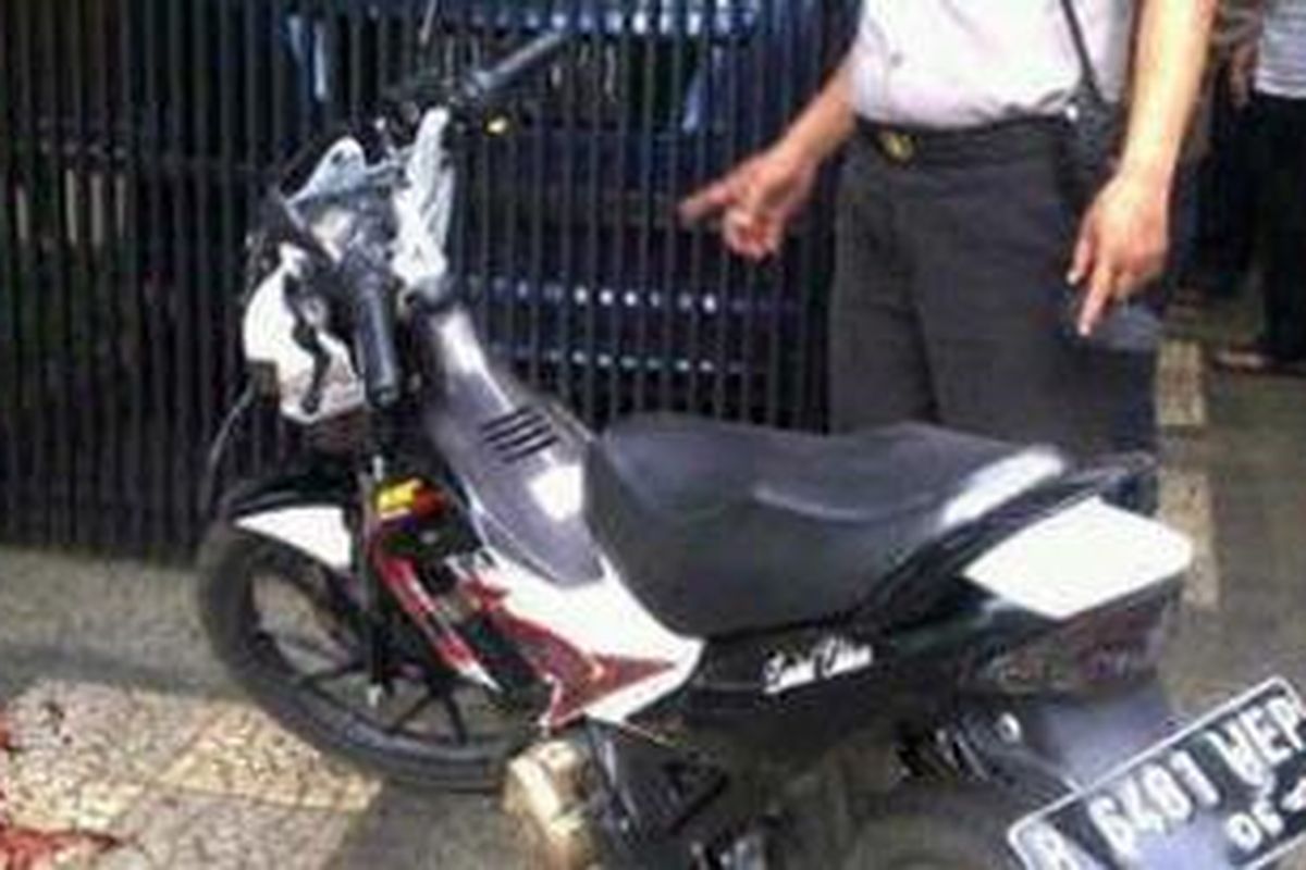 Sepeda motor yang dipertahankan Djuli Elfano dari tangan perampok.