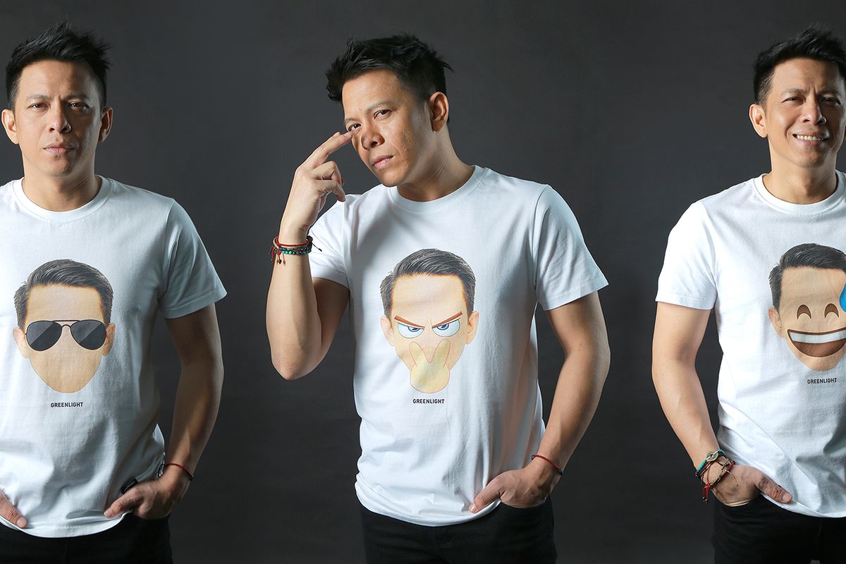 Bersama dengan Greenlight, Ariel NOAH merilis t-shirt dengan desain terbaru yang diberinama A Series 2020. 