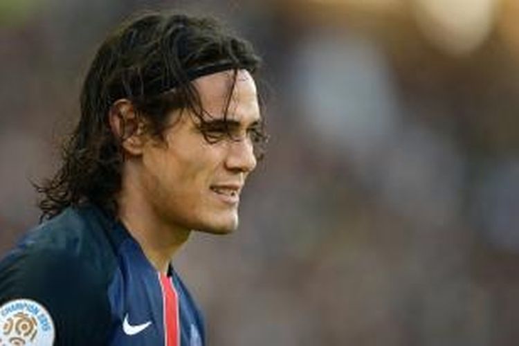 Striker Paris Saint-Germain, Edinson Cavani. 