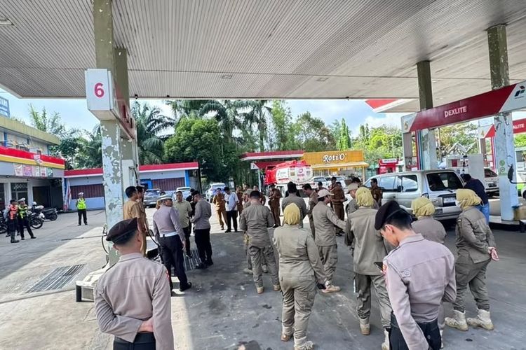 Kerap Palak Sopir Truk Saat Antre BBM, Empat Preman di Banjarmasin Diciduk Polisi