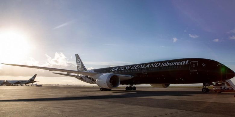 Maskapai penerbangan Air New Zealand yang mengubah pesawatnya menjadi tempat vaksin Covid-19.