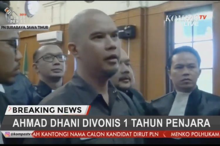 Ahmad Dhani divonis satu tahun penjara dalam sidang putusan kasus pencemaran nama baik di PN Surabaya, Jawa Timur, Selasa (11/6/2019).