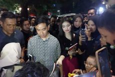 Malam Tahun Baru, Gibran Susul Jokowi ke Ngarsopuro Solo, Sempat Borong Es Teh untuk Warga