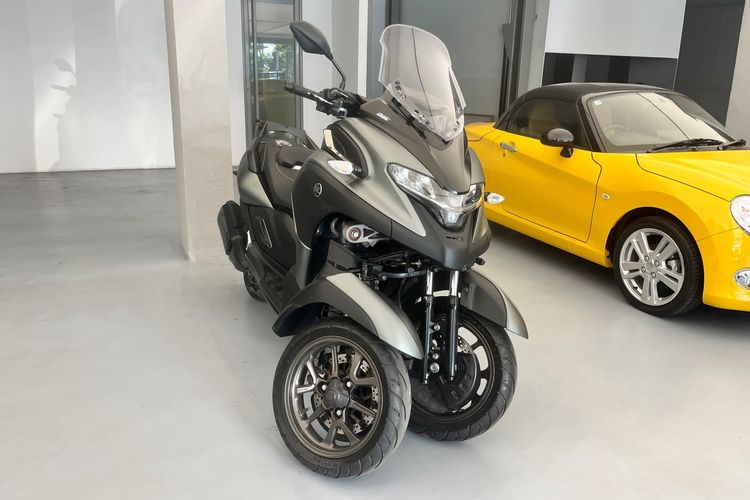 Ulik Yamaha Tricity 300, Skuter Tiga Roda yang Jarang di Indonesia