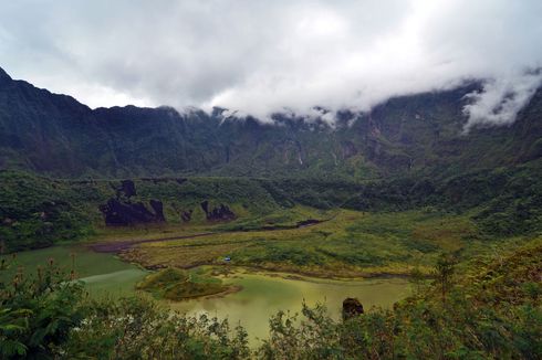 Asal-usul Tasikmalaya Sang Mutiara dari Priangan Timur, Letusan Gunung Galunggung