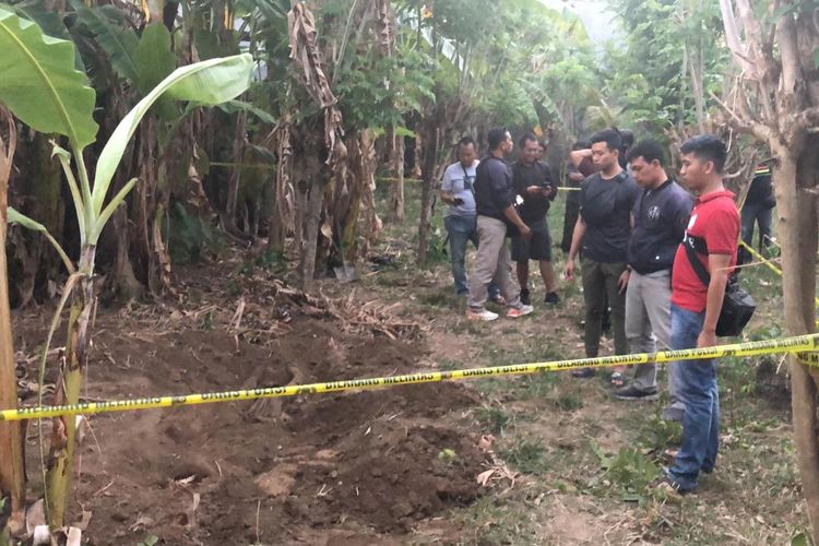 Lokasi kuburan dugaan korban pembunuhan yang dilakukan pelaku bunuh diri Wayan Sutarsa, Jalan Segara Madu, Tuban, Badung, Bali, Sabtu (21/9/2019)