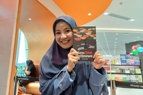 Launching Buku, Natasha Rizky: Jangan Merasa yang Paling Menderita