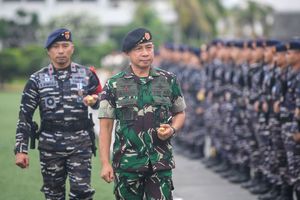 Panglima TNI Tuai Kritik Usai Umbar Pernyataan 'Multifungsi ABRI'