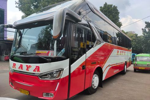 Jurus Bus PO Raya Tetap Prima meski Pakai Sasis 25 Tahun