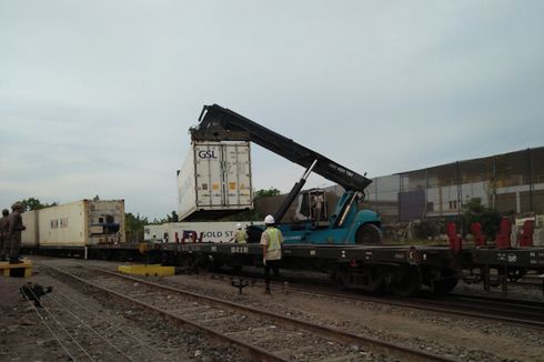 Sempat Terbengkalai, Stasiun Indro Gresik Mulai Difungsikan untuk Kereta Api Barang