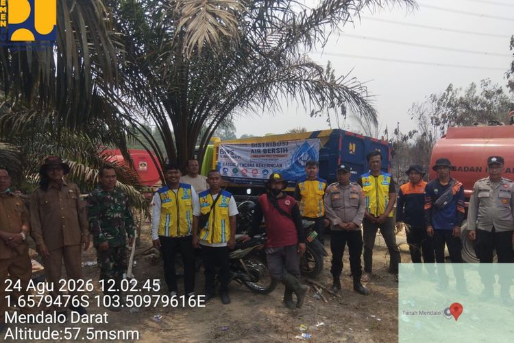 Tangani Karhutla di Muaro Jambi, Kementerian PU Kerahkan Tandon Air 2.000 Liter