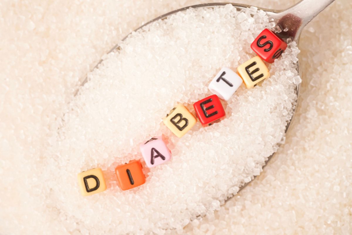 Kadar gula darah tinggi pada penderita diabetes dapat menyebabkan kerusakan ginjal. 