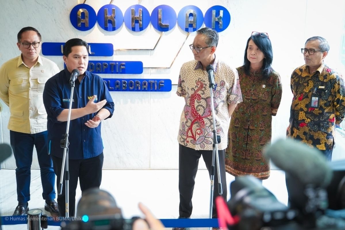 Menteri BUMN Erick Thohir dan Menteri PU Dody Hanggodo bertemu di kantor Kementerian BUMN membahas penguatan sinergi dalam pembangunan infrastruktur strategis.