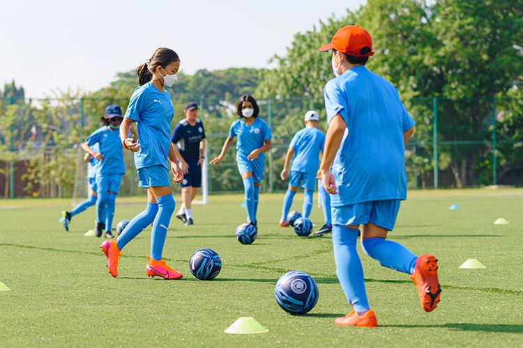 Hadirkan Langsung Pelatih Manchester City, BSJ Buka Manchester City Football School di British School Jakarta