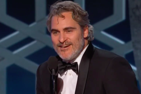 Joaquin Phoenix Bakal Kenakan Jas yang Sama Tiap Kali ke Acara Penghargaan