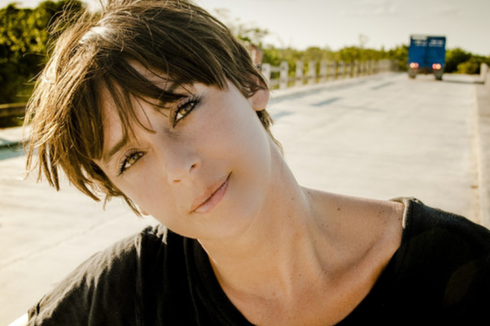 Lirik dan Chord Lagu Sea of Love - Cat Power