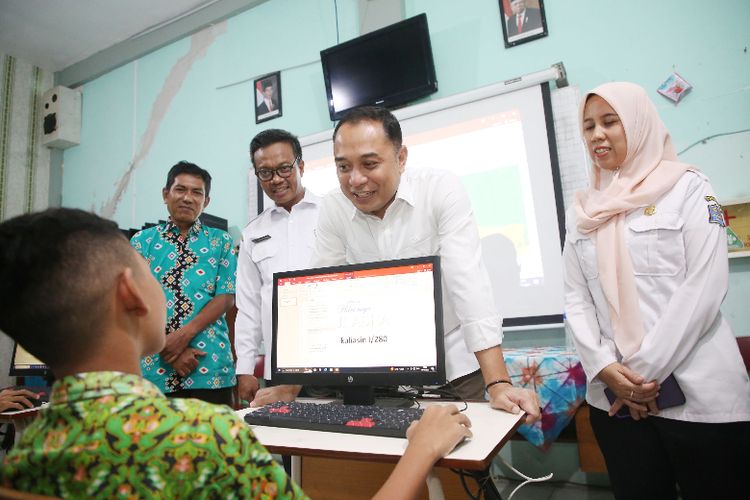 Bentuk Karakter Anak, Wali Kota Surabaya Terapkan Sekolah Masuk Pagi dan Pulang Tanpa PR sejak 2022