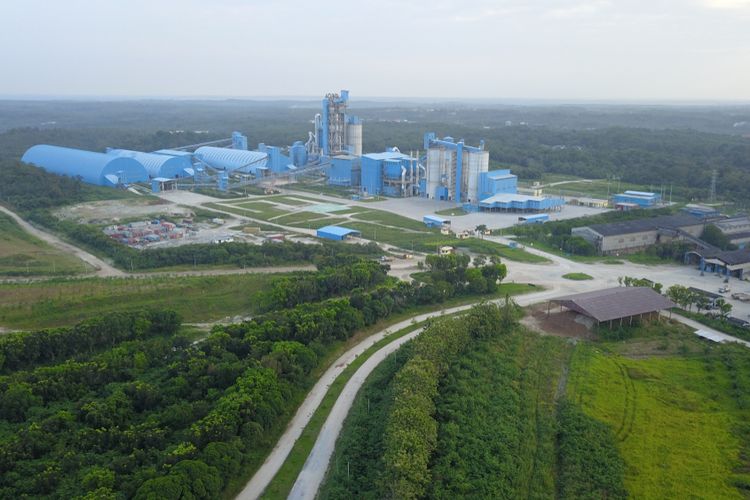 Ilustrasi pabrik Semen Baturaja di Sumatera Selatan. 