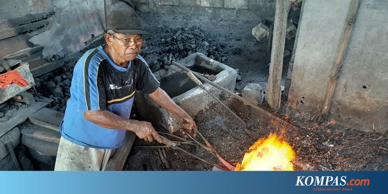 "Kami Tidak Takut Bersaing dengan Cangkul Impor..."