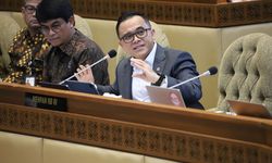 Akan Diatur lewat PP, Menteri Anas Ungkap ASN Pria Bakal Dapat “Cuti Ayah”