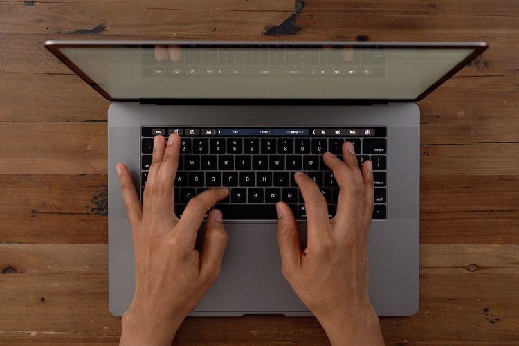 Ilustrasi keyboard di MacBook