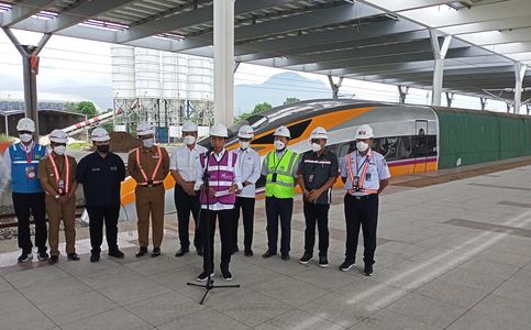 Jokowi, Xi Jinping to Witness Virtual Dynamic Test of Indonesia’s First Bullet Train from Bali