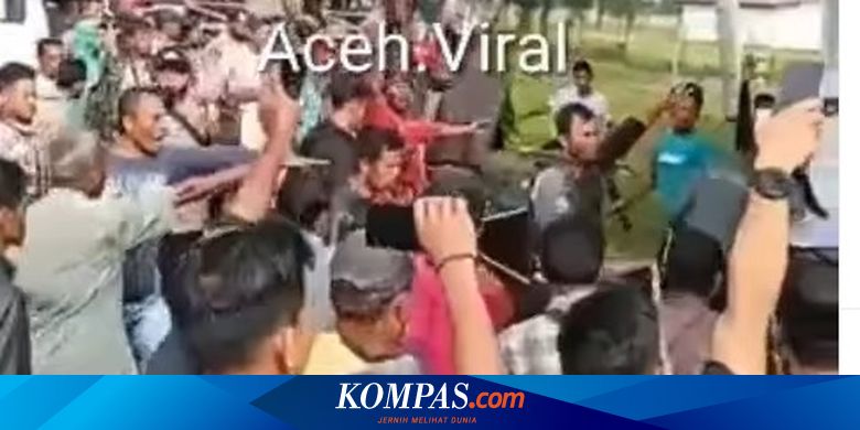 Gerai Vaksinasi Dirusak Warga, Bupati: Sosialisasi Gunakan Bahasa Kaki Lima, Jangan Bahasa Medis - Vimarsana News