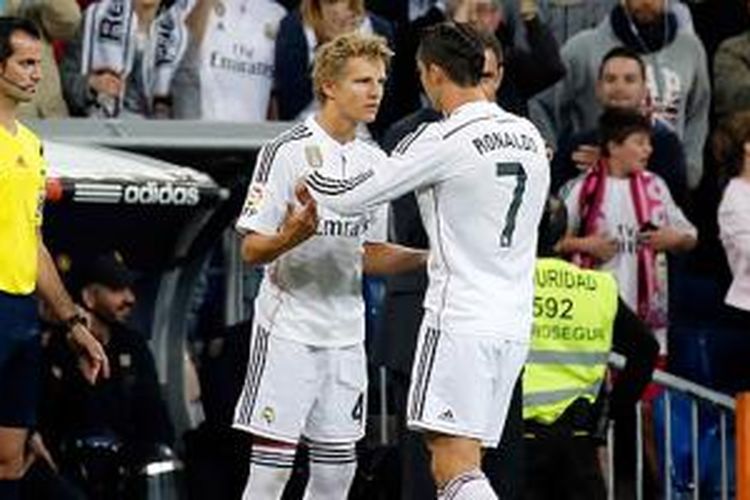 Martin Odegaard saat menggantikan Cristiano Ronaldo pada laga Real Madrid versus Getafe (23/5/2015). 