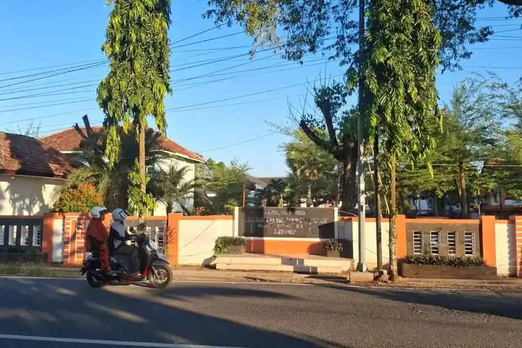 Fasilitas Masih Menumpang, Pendaftar SD Sekolah Rakyat Sumenep Baru 4 Orang