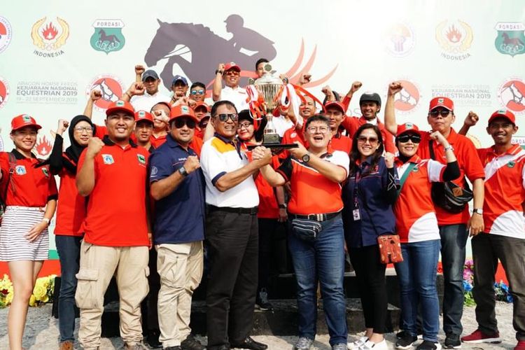 DKI Jakarta keluar sebagai juara umum di Kejurnas Equestrian 2019 dengan 4 emas, 3 perak, dan 1 perunggu.