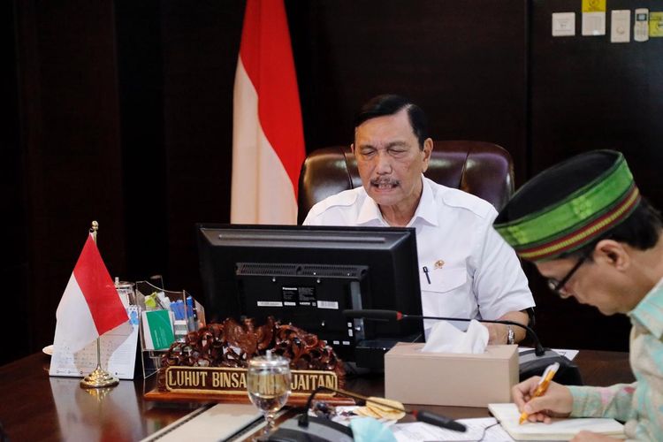 A file photo of Coordinating Maritime Affairs and Investment Minister Luhut Panjaitan during a virtual meeting with ministers and other relevant officials to discuss a national campaign on Bangga Buatan Indonesia (Proud of Indonesian Products) dated June 23.   